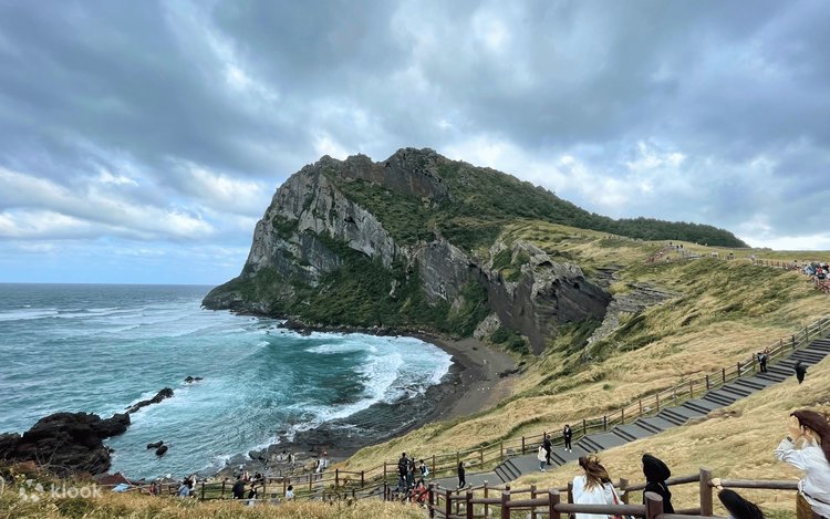 8D6N SEOUL/ JEJU ISLAND + UDO ISLAND + DISCOVER THE LEGACY OF JEJU HAENYEO