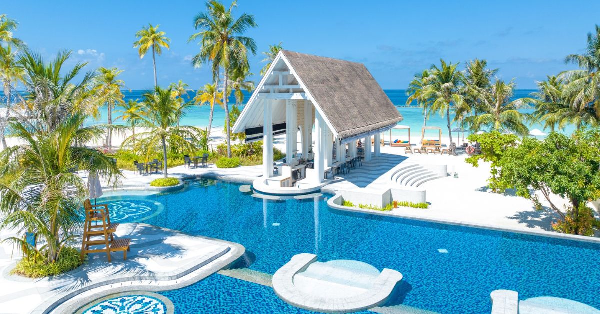 4D3N JOYFUL MALDIVES (SAII LAGOON BY HILTON & CROSS ROAD + HARD ROCK MALDIVES)